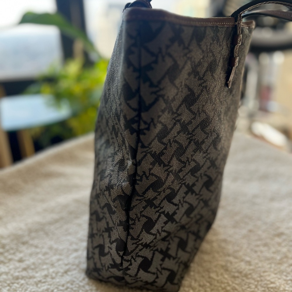 Juicy Couture Brown Monogram Stripe Tote - 17in x 14in x 6in - Picture 12 of 12